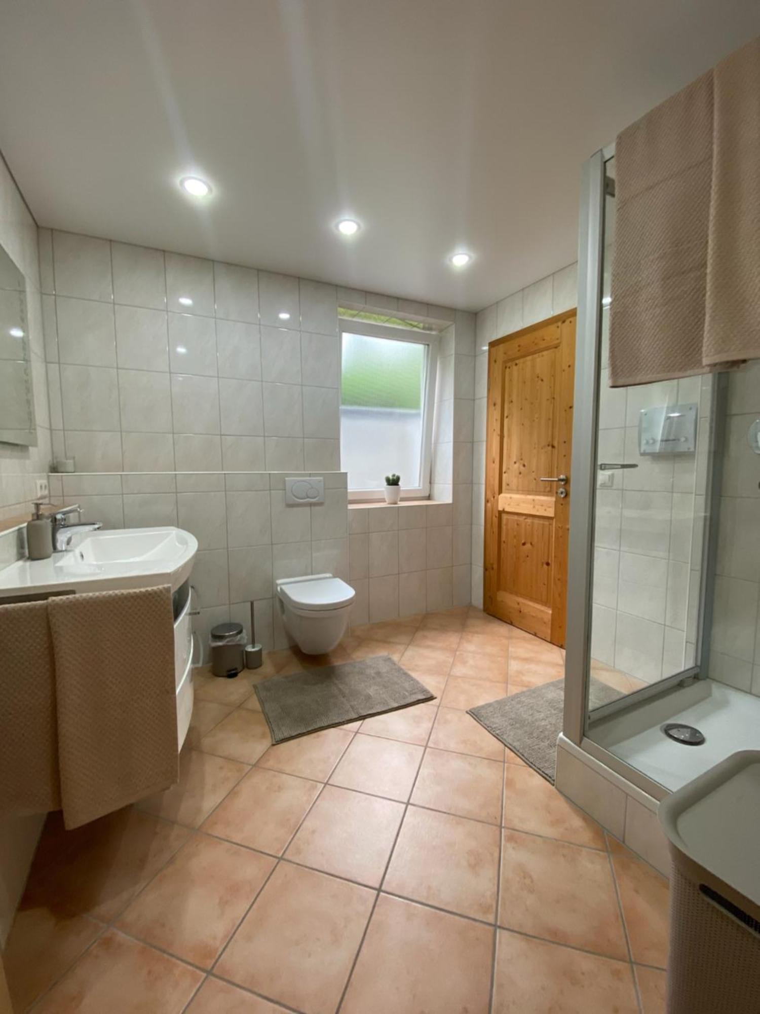 Einzimmer Apartment Niefern-Oeschelbronn ภายนอก รูปภาพ